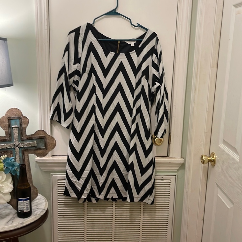 Black and white dress